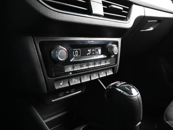 Skoda Rapid I Рестайлинг с пробегом 2020 года, цена 1 639 000 рублей, 123115 км, лифтбек, Автокод Объявления