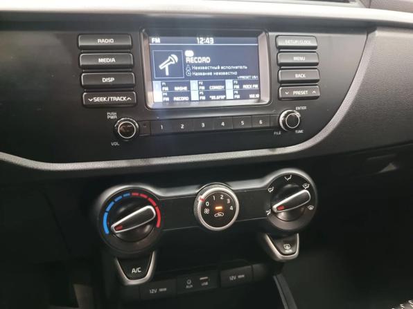 Kia Rio IV с пробегом 2018 года, цена 920 000 рублей, 264245 км, седан, Автокод Объявления