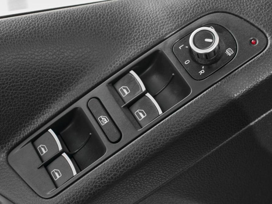 Volkswagen Tiguan I Рестайлинг Екатеринбург  - изображение 22