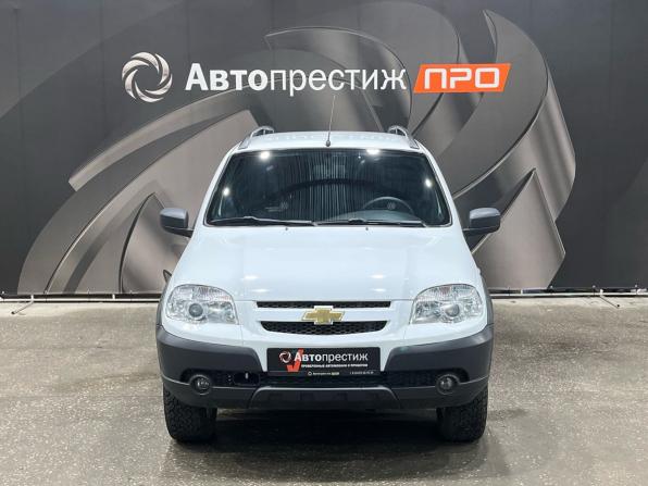 Chevrolet Niva I Рестайлинг с пробегом 2015 года, цена 709 000 рублей, 34237 км, внедорожник, Автокод Объявления