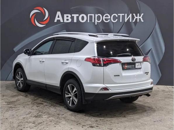 Toyota RAV4 IV (XA40) Рестайлинг с пробегом 2019 года, цена 2 920 000 рублей, 117000 км, внедорожник, Автокод Объявления