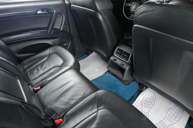 Audi Q7 I (4L) с пробегом 2006 года, цена 1 429 000 рублей, 307000 км, внедорожник, Автокод Объявления