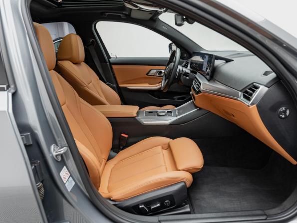 BMW 3 серии VII (G2x) Рестайлинг с пробегом 2024 года, цена 6 100 000 рублей, 16569 км, седан, Автокод Объявления