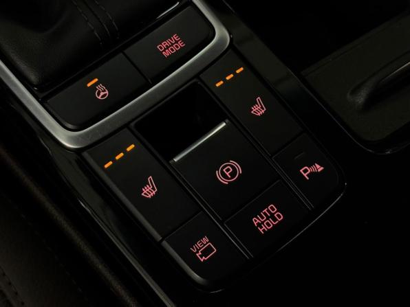 Kia Optima IV Рестайлинг с пробегом 2018 года, цена 1 948 000 рублей, 144440 км, седан, Автокод Объявления