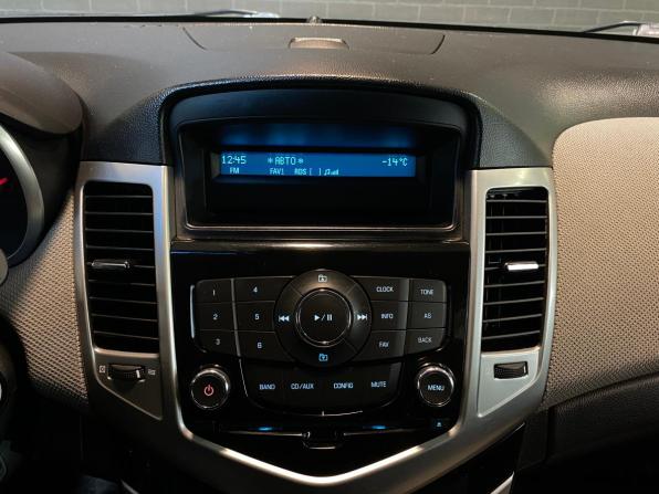 Chevrolet Cruze I с пробегом 2012 года, цена 899 000 рублей, 125402 км, хэтчбек, Автокод Объявления