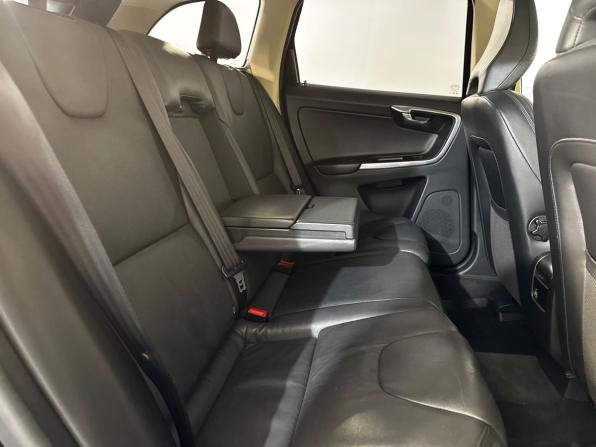 Volvo XC60 I с пробегом 2012 года, цена 1 659 900 рублей, 224273 км, внедорожник, Автокод Объявления