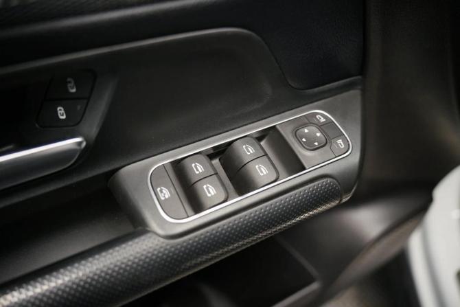 Mercedes-Benz GLB I (X247) с пробегом 2020 года, цена 3 601 000 рублей, 102633 км, внедорожник, Автокод Объявления