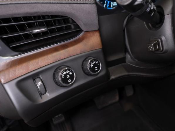 Cadillac Escalade IV с пробегом 2019 года, цена 4 700 000 рублей, 147164 км, внедорожник, Автокод Объявления