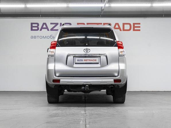 Toyota Land Cruiser Prado 150 Series с пробегом 2011 года, цена 3 599 000 рублей, 147034 км, внедорожник, Автокод Объявления
