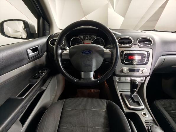 Ford Focus II Рестайлинг с пробегом 2011 года, цена 597 000 рублей, 220850 км, хэтчбек, Автокод Объявления