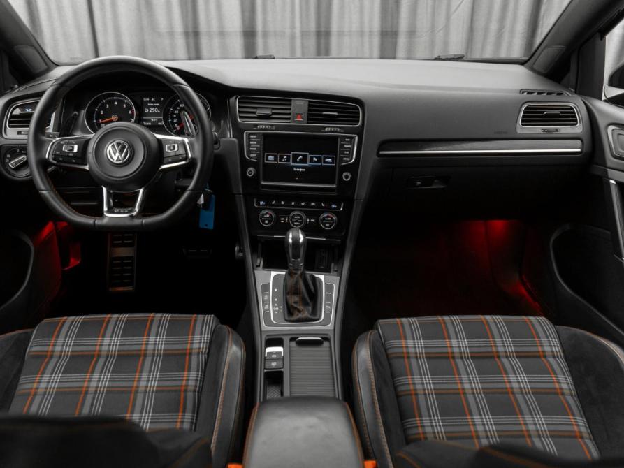 Volkswagen Golf GTI VII Москва  - изображение 8