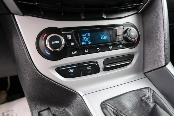 Ford Focus III с пробегом 2012 года, цена 849 000 рублей, 190500 км, хэтчбек, Автокод Объявления