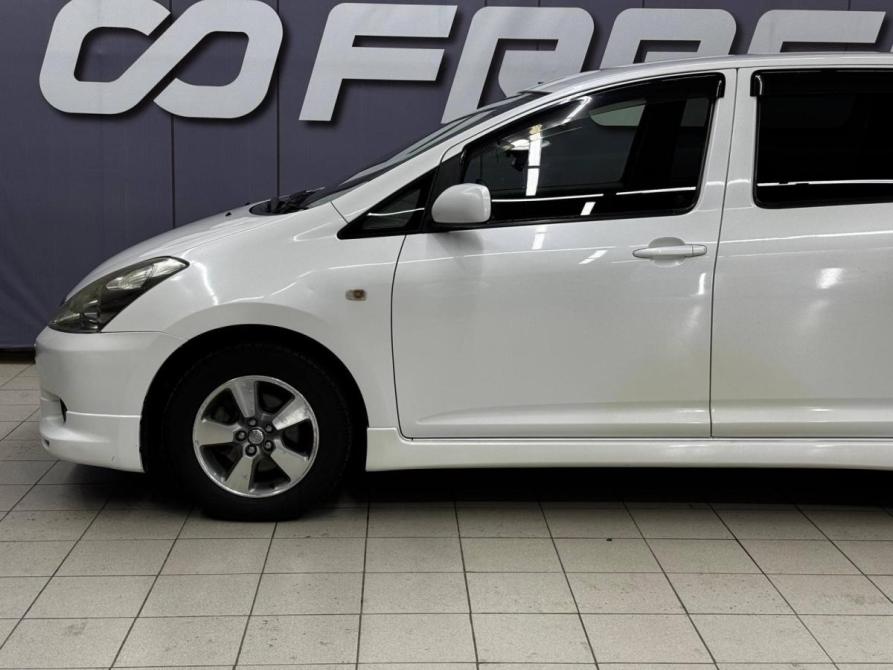 Toyota Wish I Благовещенск  - изображение 10