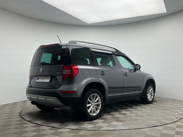 Skoda Yeti I Рестайлинг с пробегом 2015 года, цена 1 149 000 рублей, 216000 км, внедорожник, Автокод Объявления