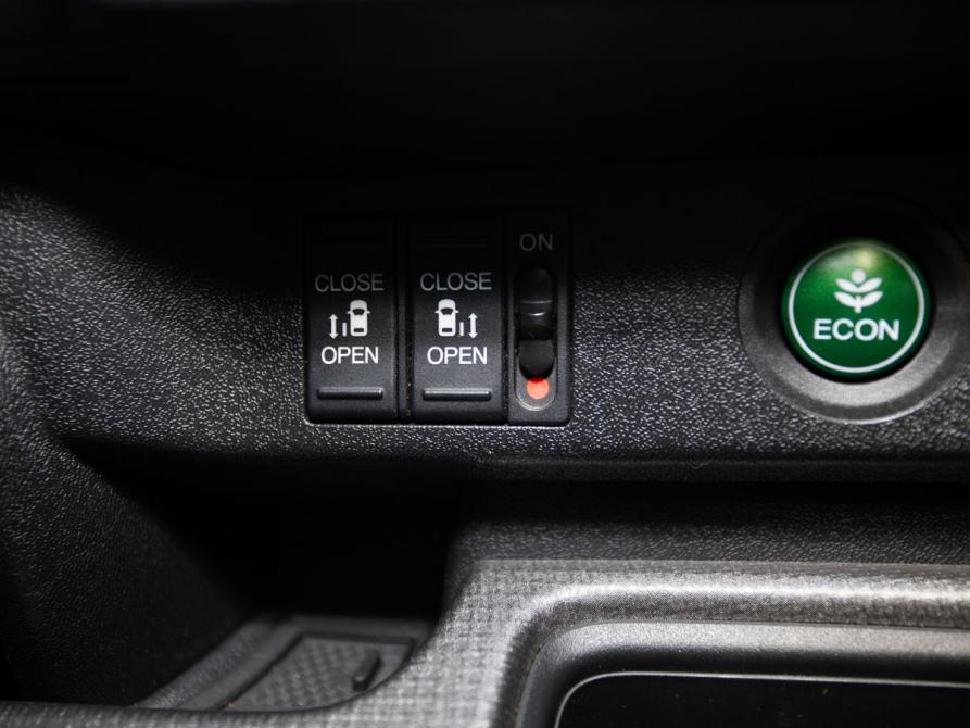 Honda Stepwgn V Рестайлинг Чита  - изображение 15