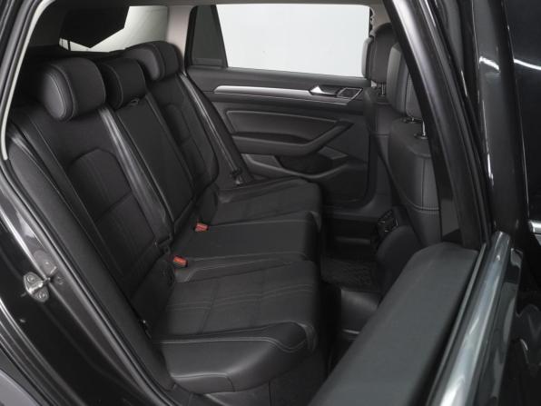 Volkswagen Passat B8 с пробегом 2019 года, цена 3 245 000 рублей, 112304 км, универсал, Автокод Объявления