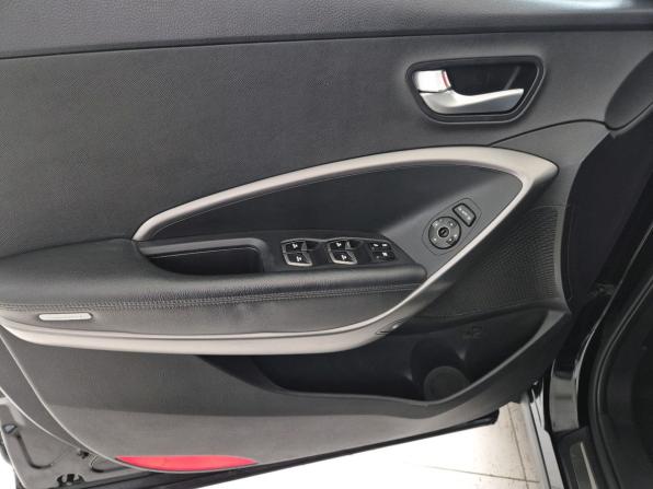 Hyundai Santa Fe III с пробегом 2013 года, цена 1 699 000 рублей, 210033 км, внедорожник, Автокод Объявления