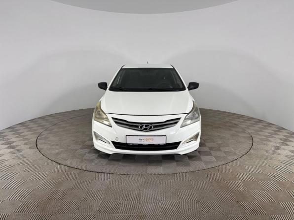 Hyundai Solaris I Рестайлинг с пробегом 2016 года, цена 563 000 рублей, 199000 км, седан, Автокод Объявления