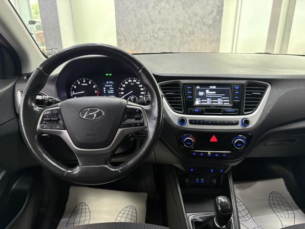 Hyundai Solaris II с пробегом 2018 года, цена 1 399 000 рублей, 138497 км, седан, Автокод Объявления