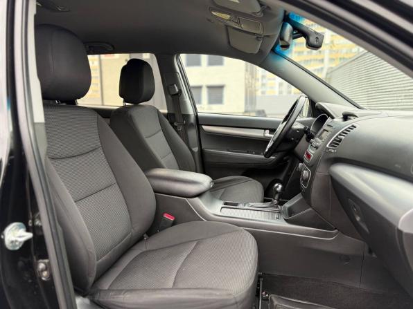 Kia Sorento II Рестайлинг с пробегом 2014 года, цена 1 315 000 рублей, 240720 км, внедорожник, Автокод Объявления