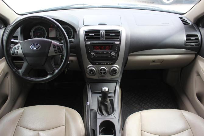 FAW Besturn B50 I с пробегом 2012 года, цена 407 000 рублей, 122933 км, седан, Автокод Объявления