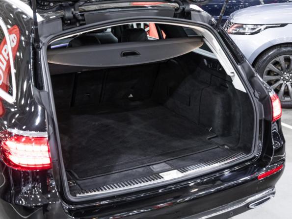Mercedes-Benz E-Класс V (W213 S213 C238) Рестайлинг с пробегом 2022 года, цена 3 900 000 рублей, 60630 км, универсал, Автокод Объявления