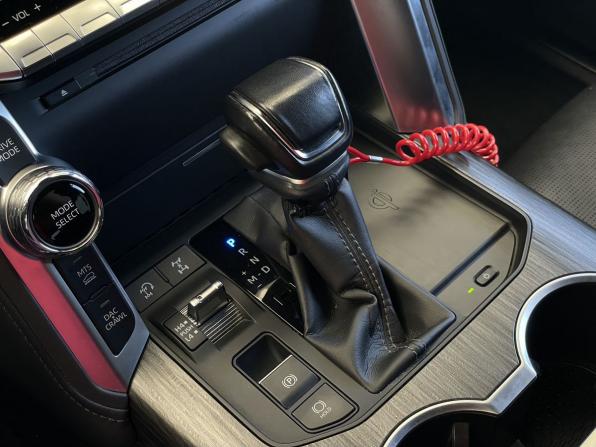 Toyota Land Cruiser 300 Series с пробегом 2021 года, цена 10 987 000 рублей, 64929 км, внедорожник, Автокод Объявления