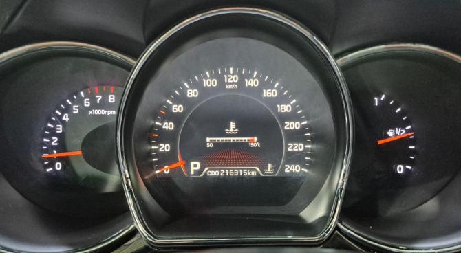 Kia Ceed II с пробегом 2013 года, цена 1 035 000 рублей, 215000 км, хэтчбек, Автокод Объявления