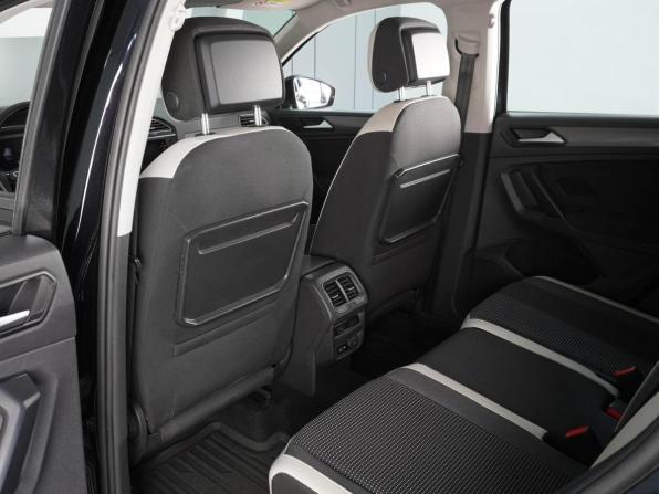Volkswagen Tiguan II с пробегом 2020 года, цена 2 699 000 рублей, 129231 км, внедорожник, Автокод Объявления