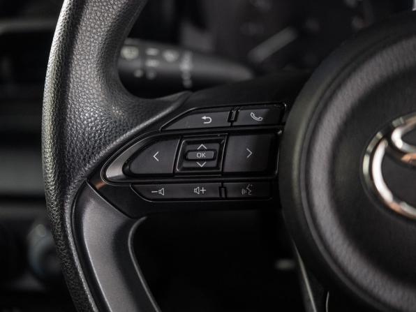 Toyota Yaris IV с пробегом 2021 года, цена 1 070 500 рублей, 100650 км, хэтчбек, Автокод Объявления