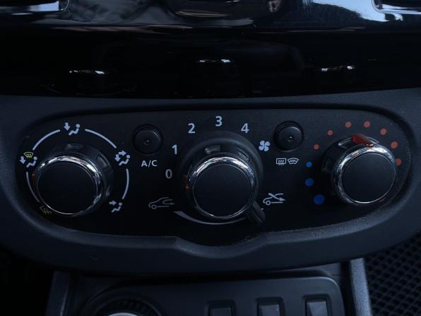 Renault Duster I Рестайлинг с пробегом 2017 года, цена 1 369 000 рублей, 82505 км, внедорожник, Автокод Объявления