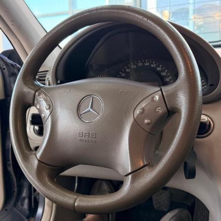 Mercedes-Benz C-Класс II (W203) с пробегом 2001 года, цена 370 000 рублей, 440344 км, седан, Автокод Объявления