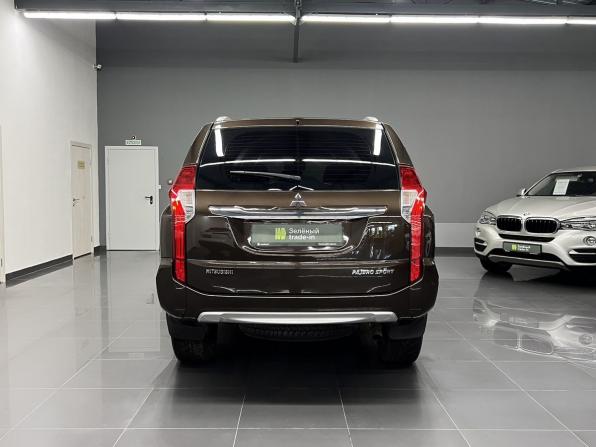 Mitsubishi Pajero Sport III с пробегом 2018 года, цена 2 995 000 рублей, 184211 км, внедорожник, Автокод Объявления