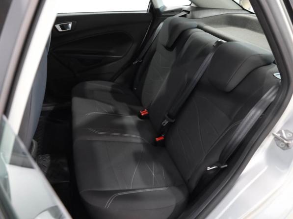 Ford Fiesta Mk6 Рестайлинг с пробегом 2016 года, цена 1 170 000 рублей, 28210 км, седан, Автокод Объявления