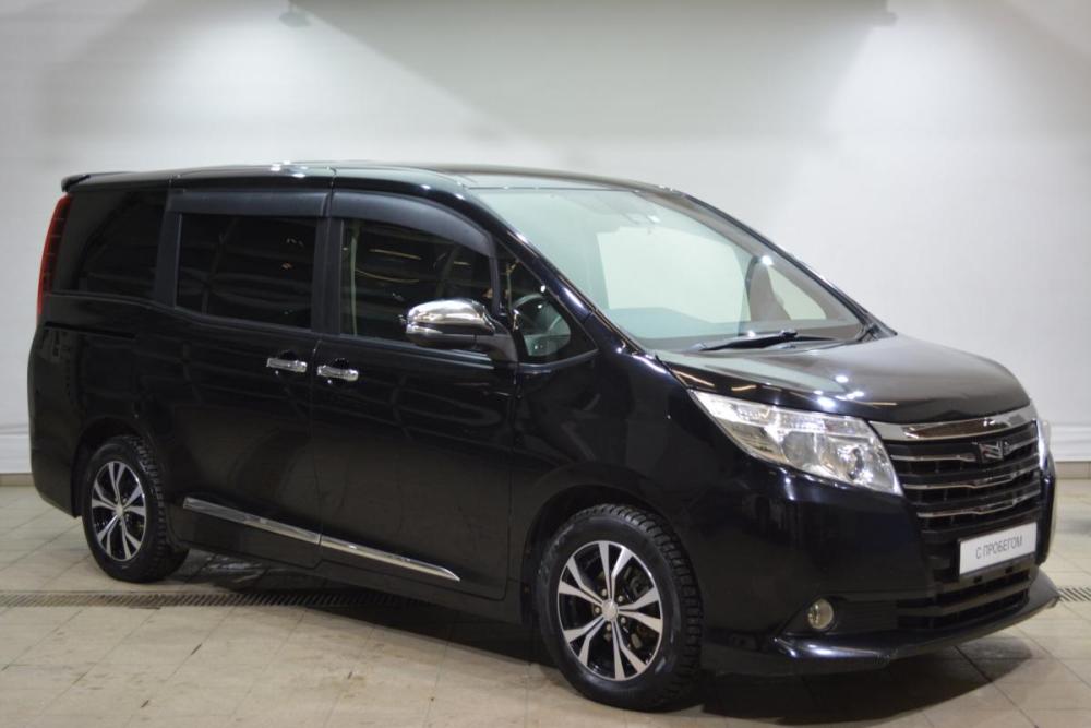 Toyota Noah III (R80) Сургут  - изображение 3