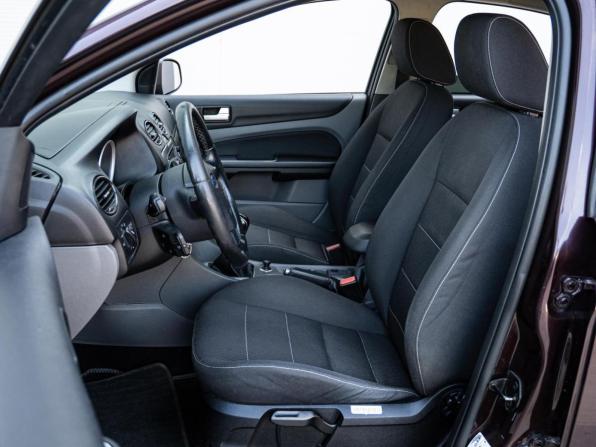 Ford Focus II Рестайлинг с пробегом 2009 года, цена 705 000 рублей, 194216 км, седан, Автокод Объявления