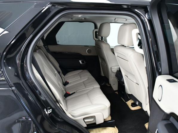 Land Rover Discovery V с пробегом 2017 года, цена 3 435 000 рублей, 142349 км, внедорожник, Автокод Объявления