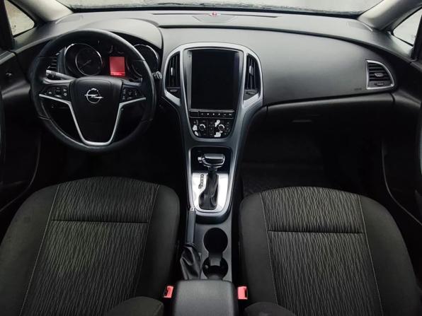 Opel Astra J Рестайлинг с пробегом 2013 года, цена 664 000 рублей, 162062 км, хэтчбек, Автокод Объявления