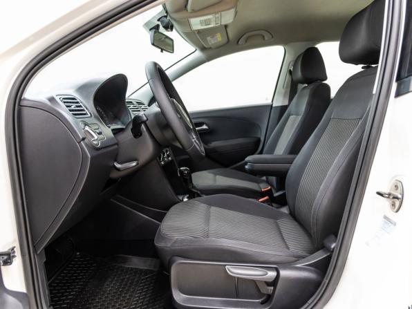 Volkswagen Polo V с пробегом 2011 года, цена 758 000 рублей, 162451 км, седан, Автокод Объявления