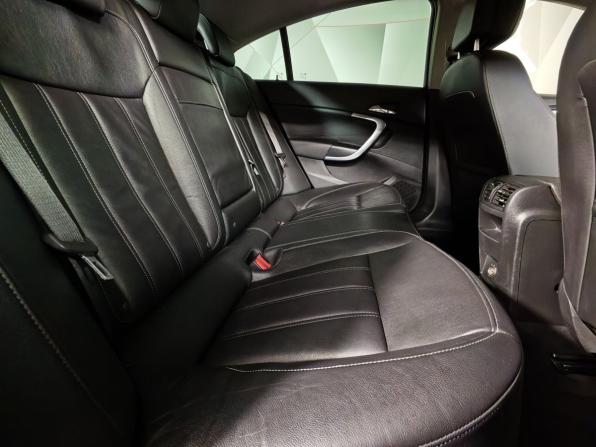 Opel Insignia I Рестайлинг с пробегом 2014 года, цена 1 095 000 рублей, 123040 км, лифтбек, Автокод Объявления