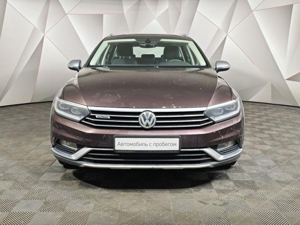 Volkswagen Passat B8 с пробегом 2017 года, цена 2 331 000 рублей, 182597 км, универсал, Автокод Объявления
