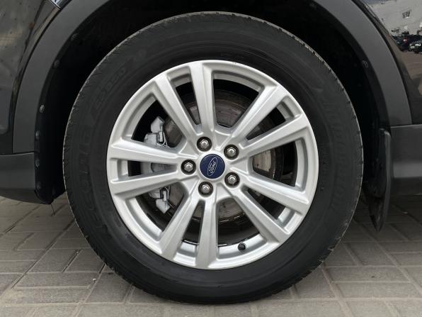 Ford Kuga II Рестайлинг с пробегом 2017 года, цена 1 770 000 рублей, 155546 км, внедорожник, Автокод Объявления
