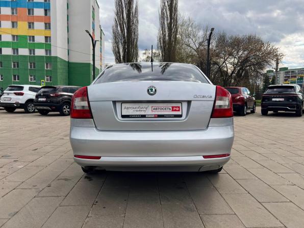 Skoda Octavia II (A5) Рестайлинг с пробегом 2011 года, цена 655 000 рублей, 250566 км, лифтбек, Автокод Объявления