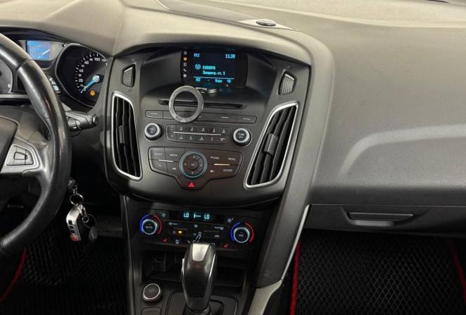 Ford Focus III Рестайлинг с пробегом 2017 года, цена 1 145 000 рублей, 118653 км, хэтчбек, Автокод Объявления
