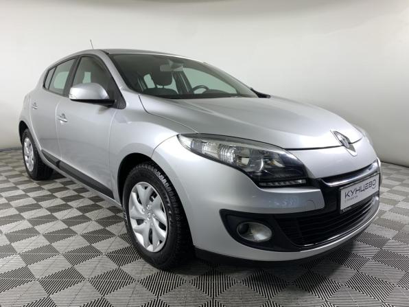 Renault Megane III Рестайлинг с пробегом 2012 года, цена 745 000 рублей, 105000 км, хэтчбек, Автокод Объявления