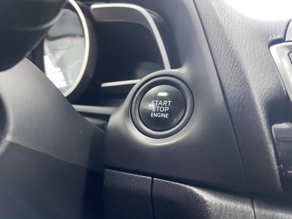 Mazda 3 III (BM) с пробегом 2014 года, цена 1 325 000 рублей, 64231 км, седан, Автокод Объявления