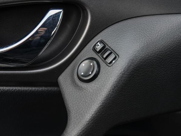 Nissan Qashqai II Рестайлинг с пробегом 2019 года, цена 1 680 000 рублей, 123932 км, внедорожник, Автокод Объявления