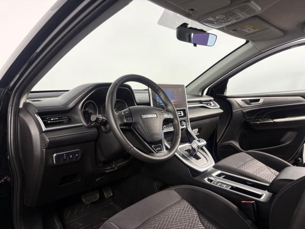 Haval M6 II с пробегом 2023 года, цена 1 860 000 рублей, 40279 км, внедорожник, Автокод Объявления