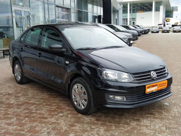 Volkswagen Polo V Рестайлинг с пробегом 2016 года, цена 1 099 000 рублей, 77189 км, седан, Автокод Объявления