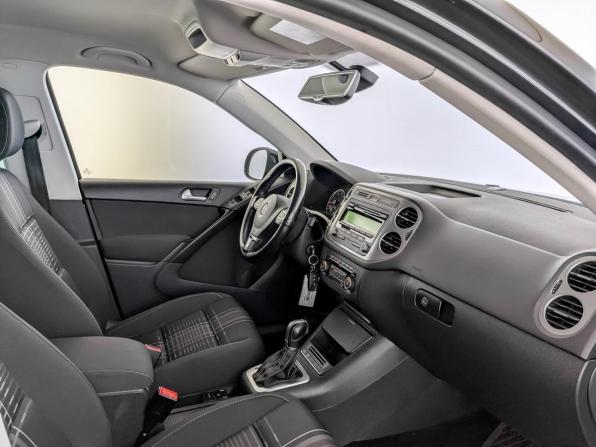 Volkswagen Tiguan I Рестайлинг с пробегом 2015 года, цена 1 350 000 рублей, 153671 км, внедорожник, Автокод Объявления